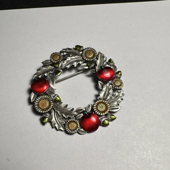 Signed JJ Red Apple & Sunflower Wreath Brooch Pin Pewter Tone Jonette Jewelry - Picture 2 of 10